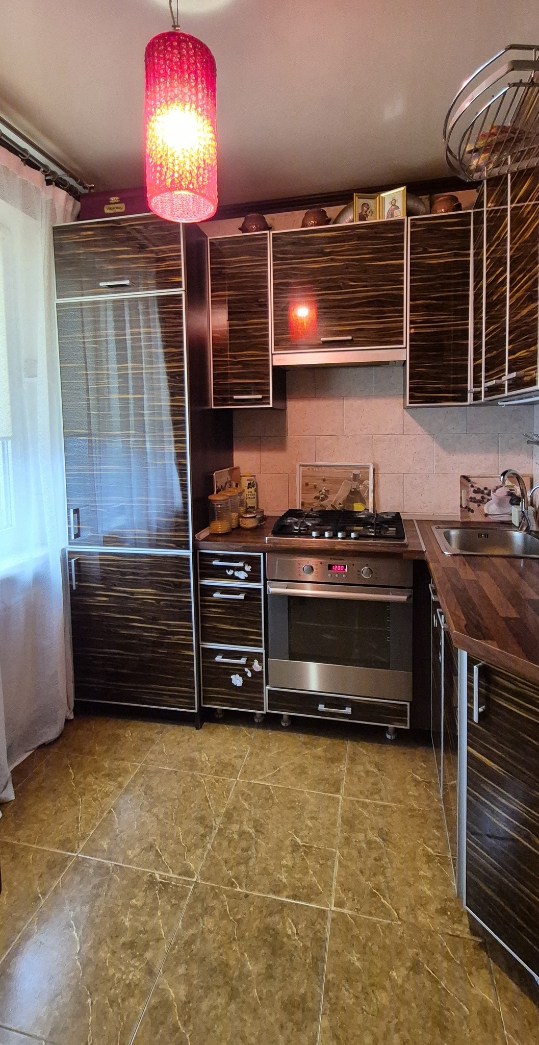 Продажа 3-комнатной квартиры 63 м², Победы просп., 72Г