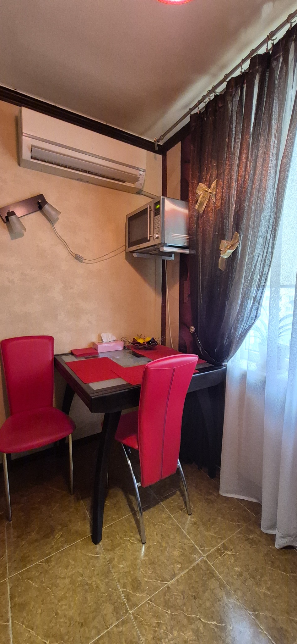 Продажа 3-комнатной квартиры 63 м², Победы просп., 72Г