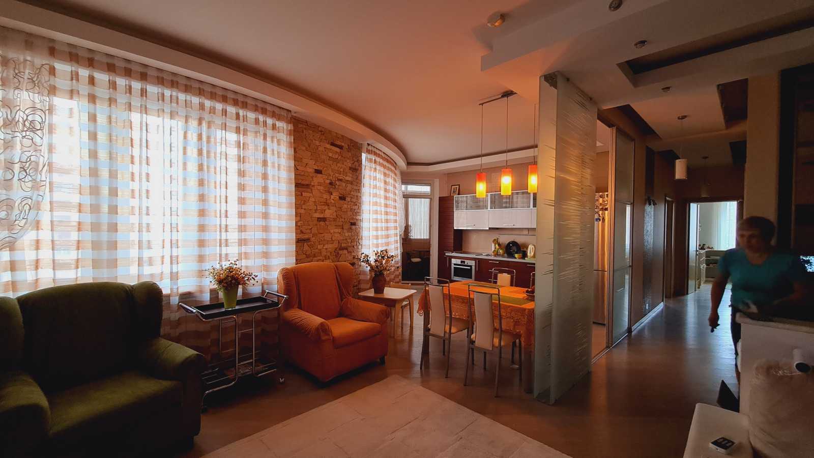 Оренда 3-кімнатної квартири 84 м², Героїв Сталінграда просп., 6 К8