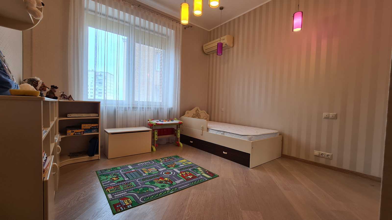 Оренда 3-кімнатної квартири 84 м², Героїв Сталінграда просп., 6 К8