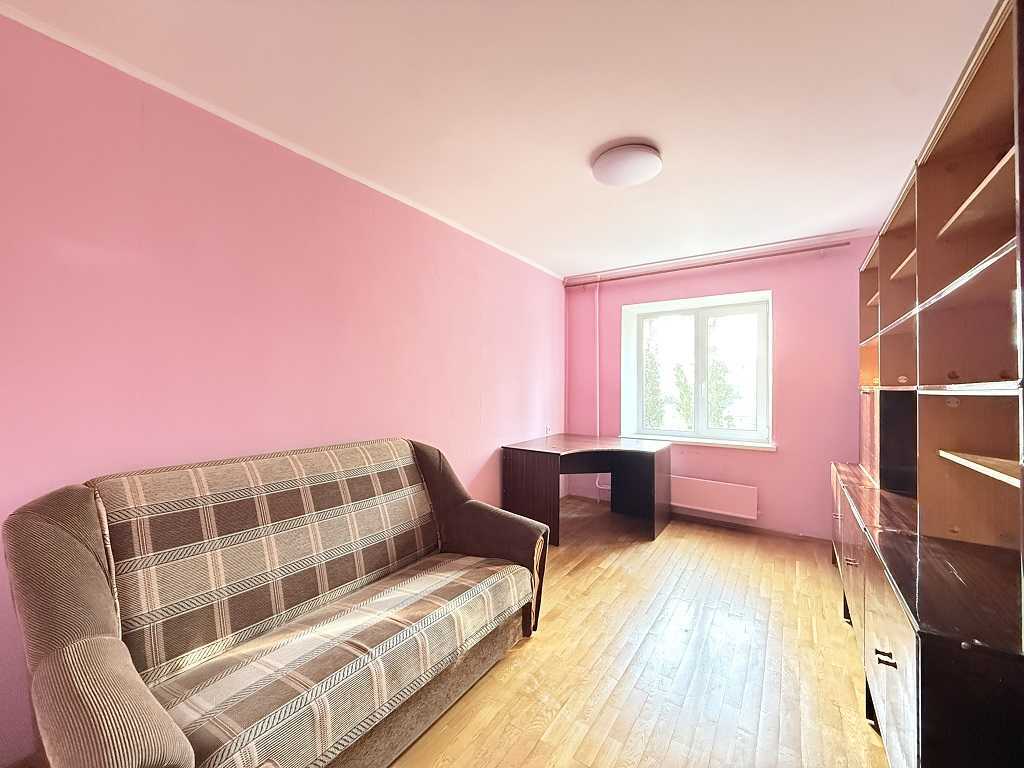 Продажа 3-комнатной квартиры 80 м², Сержа Лифаря ул., 11А