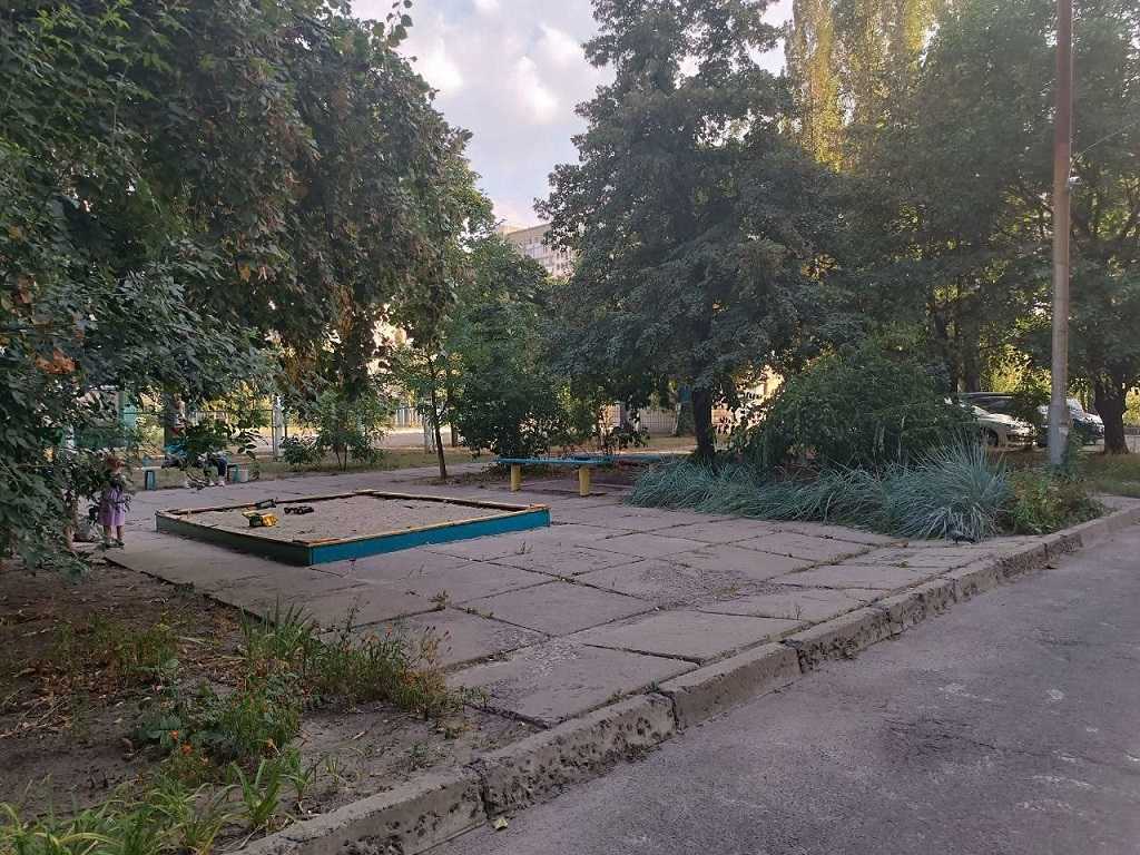 Продажа 3-комнатной квартиры 80 м², Сержа Лифаря ул., 11А