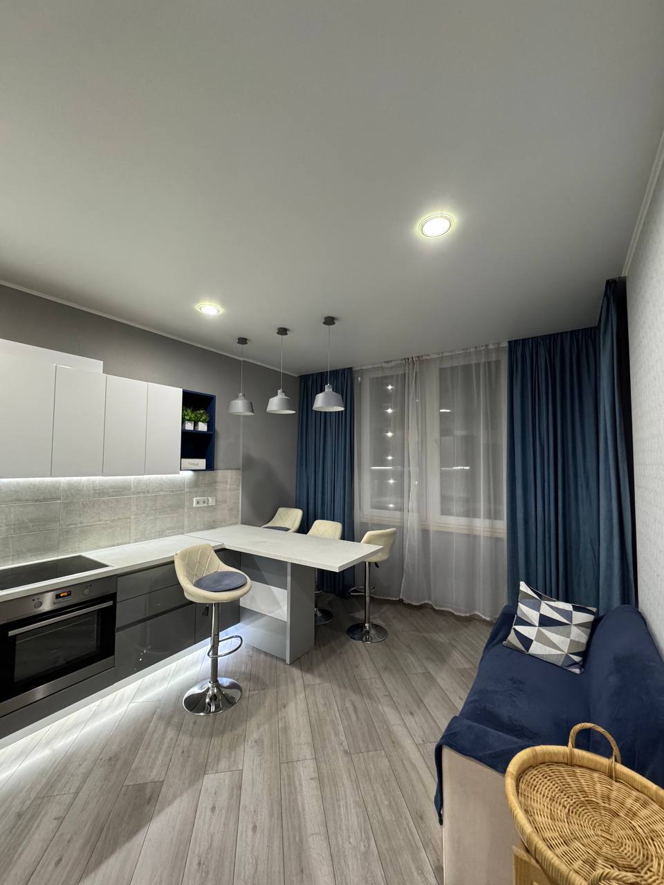 Продаж 1-кімнатної квартири 45 м²