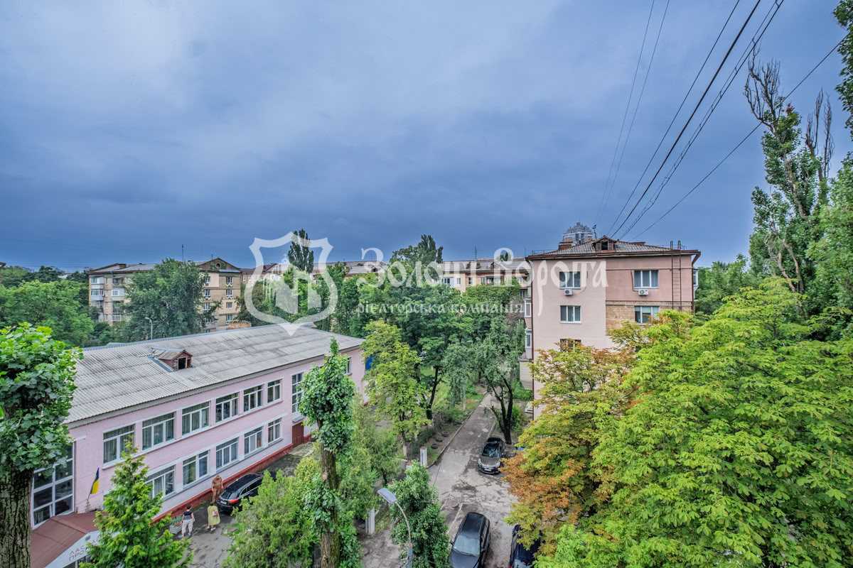 Продажа 2-комнатной квартиры 44.5 м², Уманская ул., 37