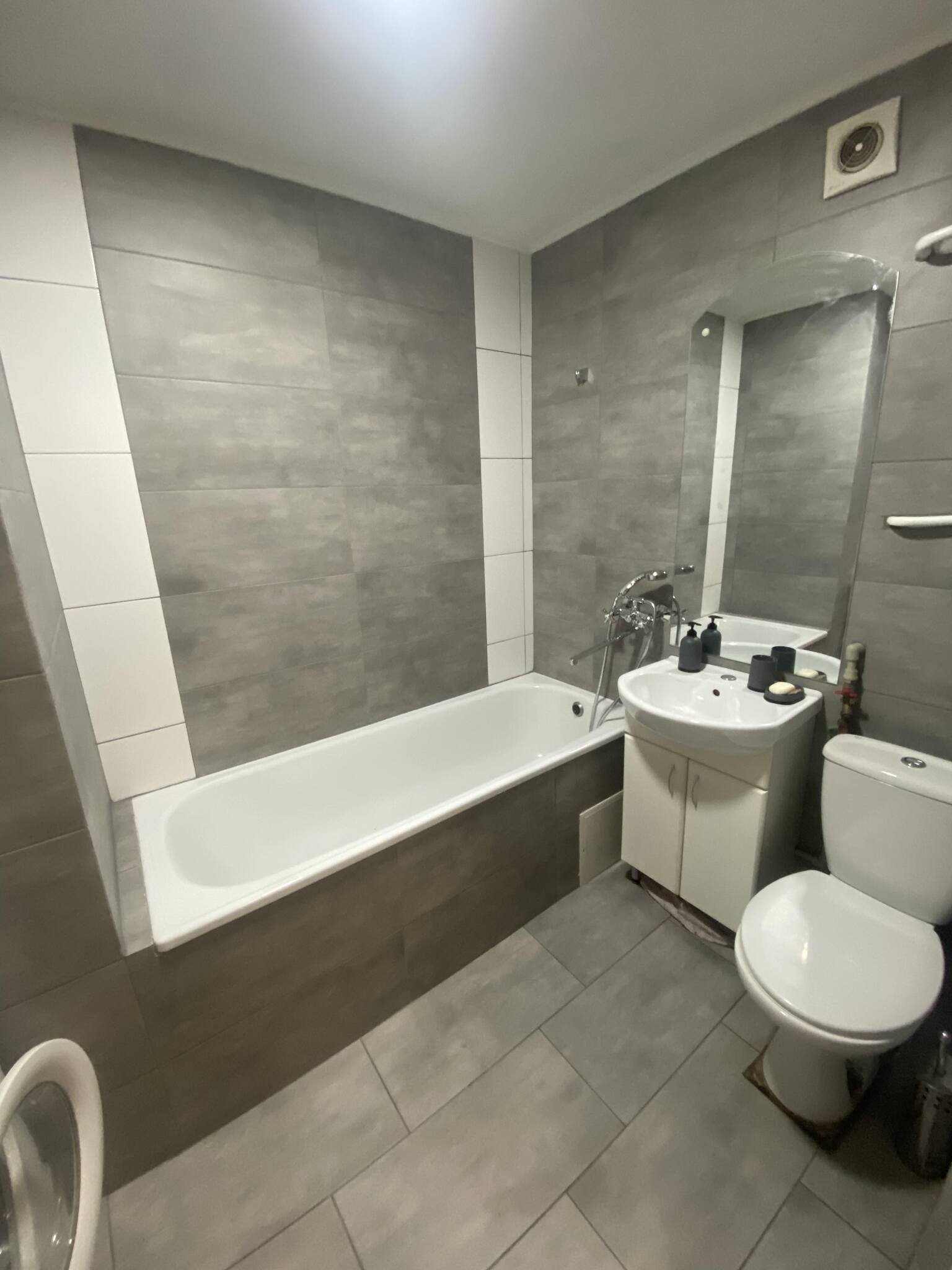 Аренда 2-комнатной квартиры 47 м², Сечевых Стрельцов ул.