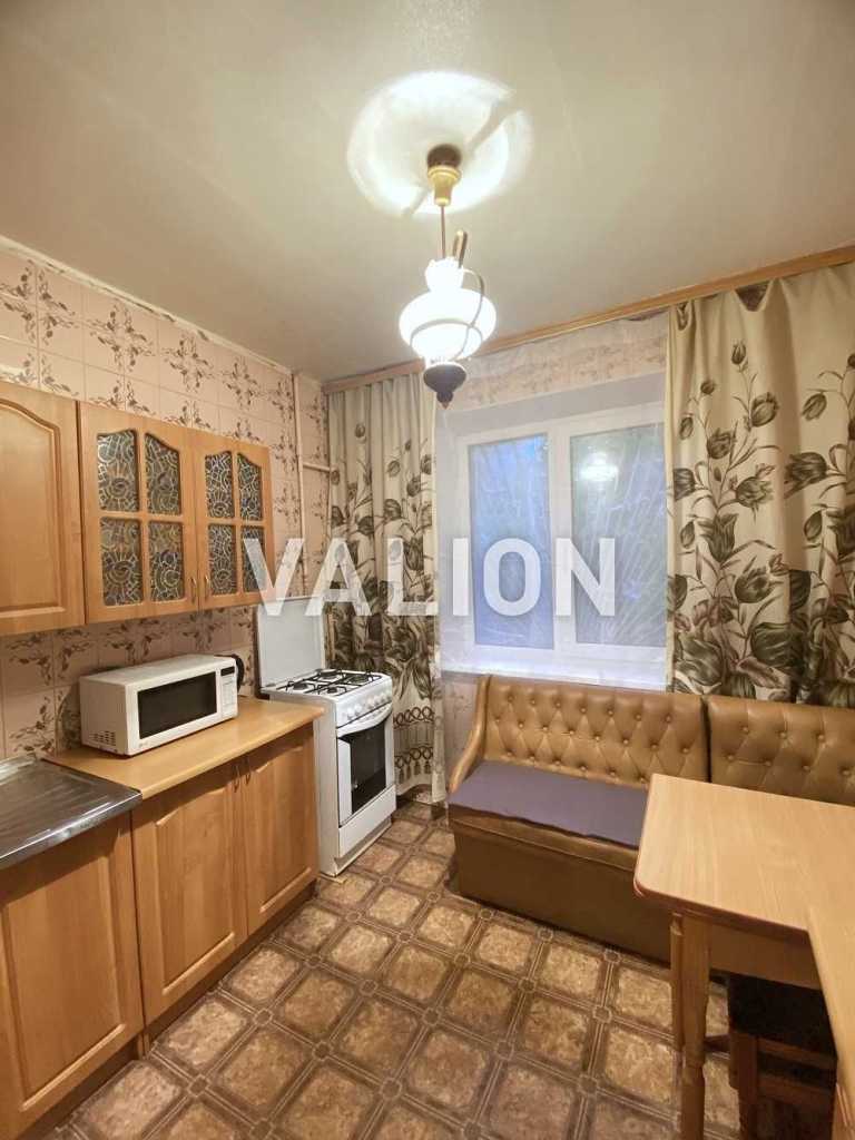Продажа 3-комнатной квартиры 68 м², Академика Королева просп., 14