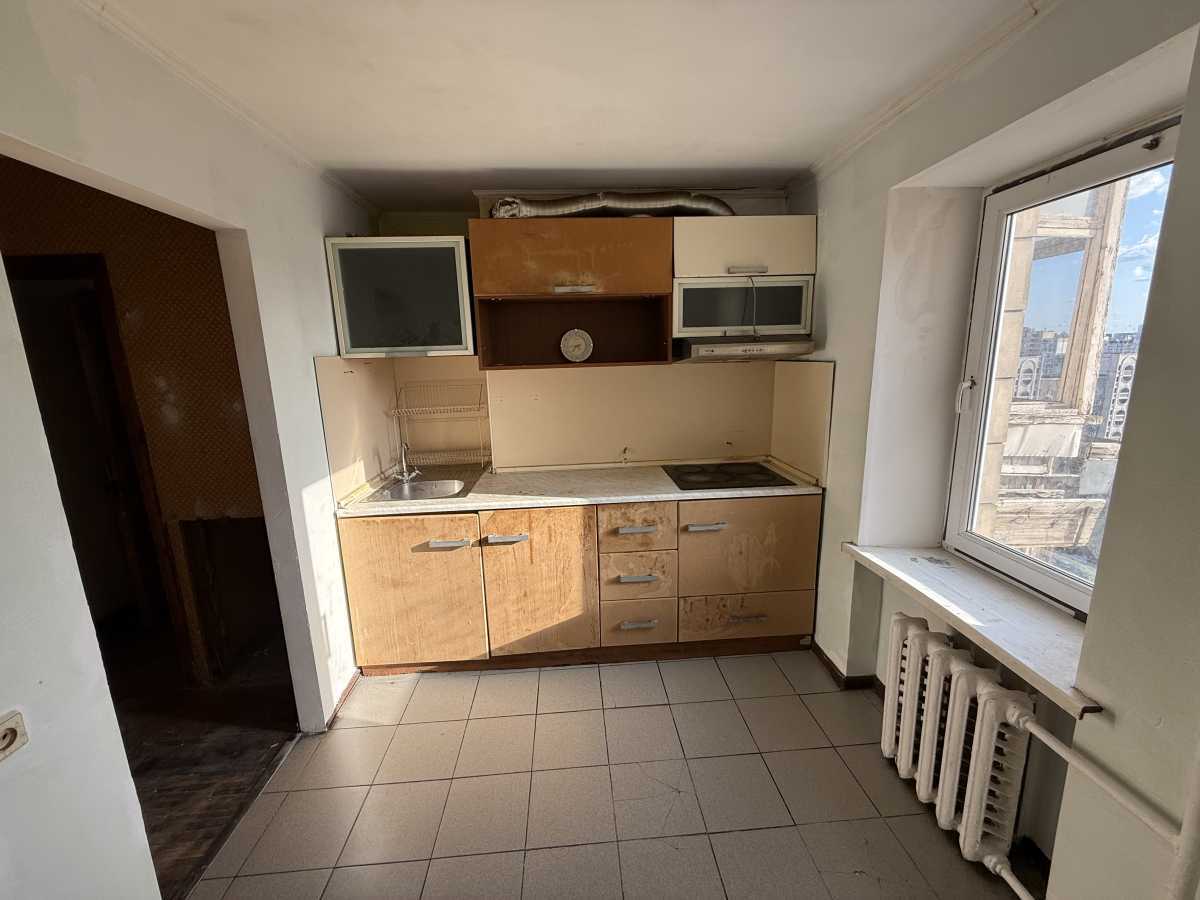 Продаж 3-кімнатної квартири 66.6 м², Миколи Кібальчича вул., Руднева, 34