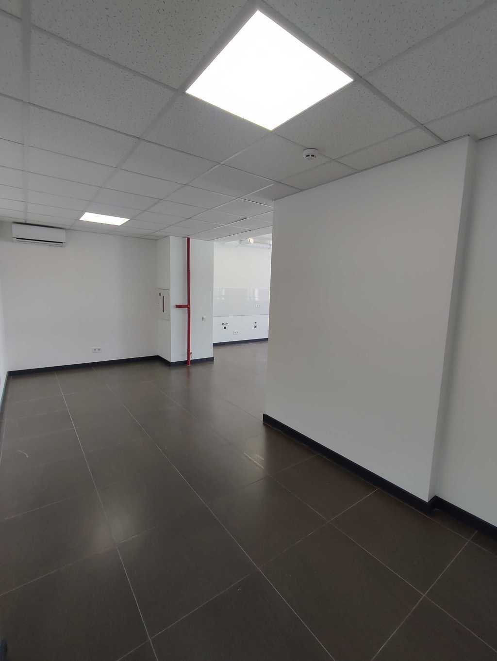 Аренда офиса 500 м², Евгения Сверстюка ул., 11Ж