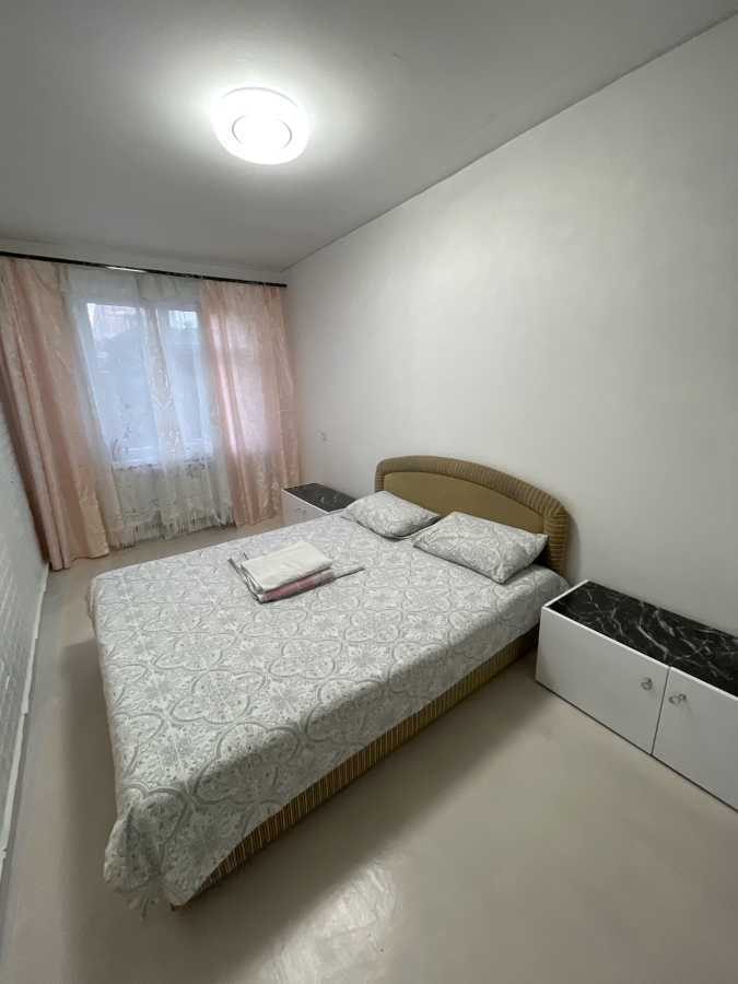 2-комнатная квартира посуточно 48 м², Пацаева ул., 8/4