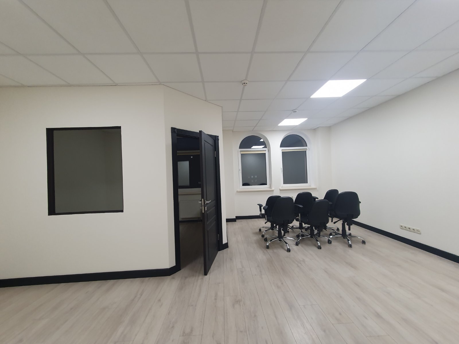 Оренда офісу 340 м², Спаська вул.