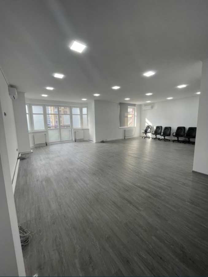 Аренда офиса 140 м², Евгения Коновальца ул., 32Б