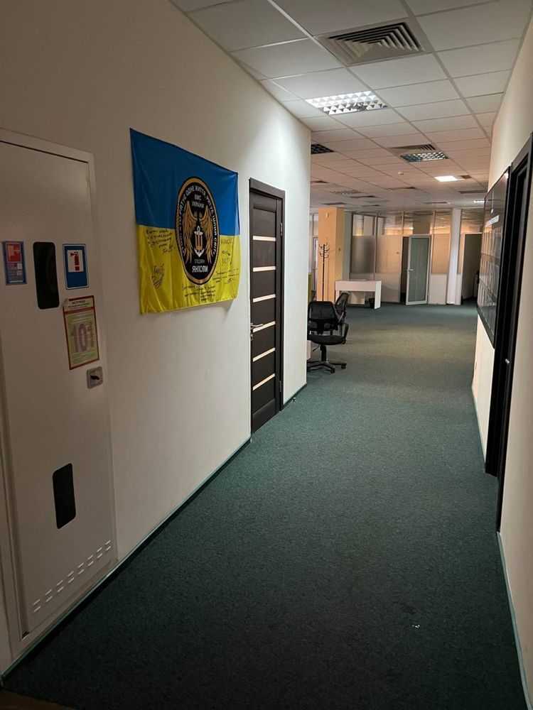 Аренда офиса 1300 м², Евгения Коновальца ул., 36Д