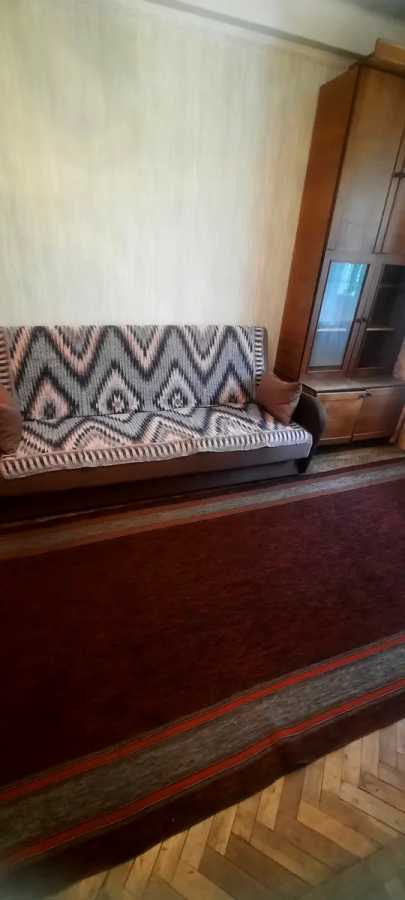 Оренда 1-кімнатної квартири 31 м², Валентина Сєрова вул., 30Б