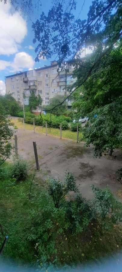 Оренда 1-кімнатної квартири 31 м², Валентина Сєрова вул., 30Б