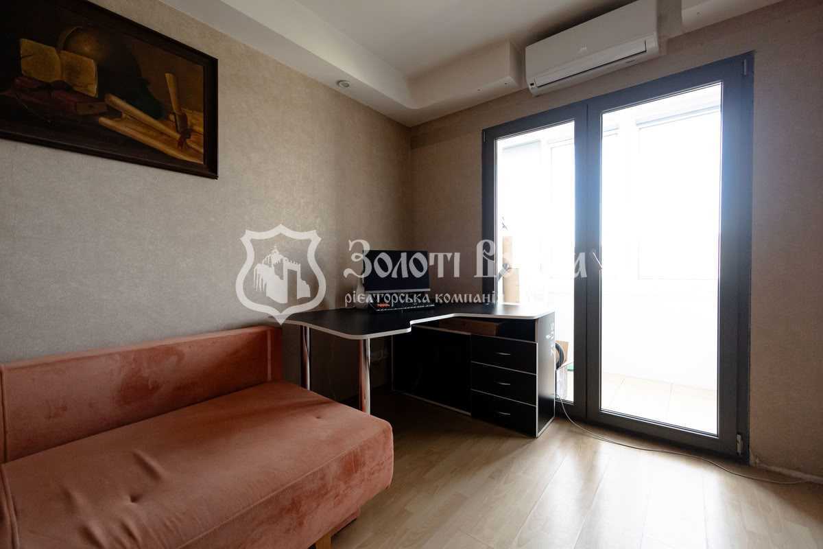 Продажа 2-комнатной квартиры 52.5 м², Юрия Шумского ул., 8А