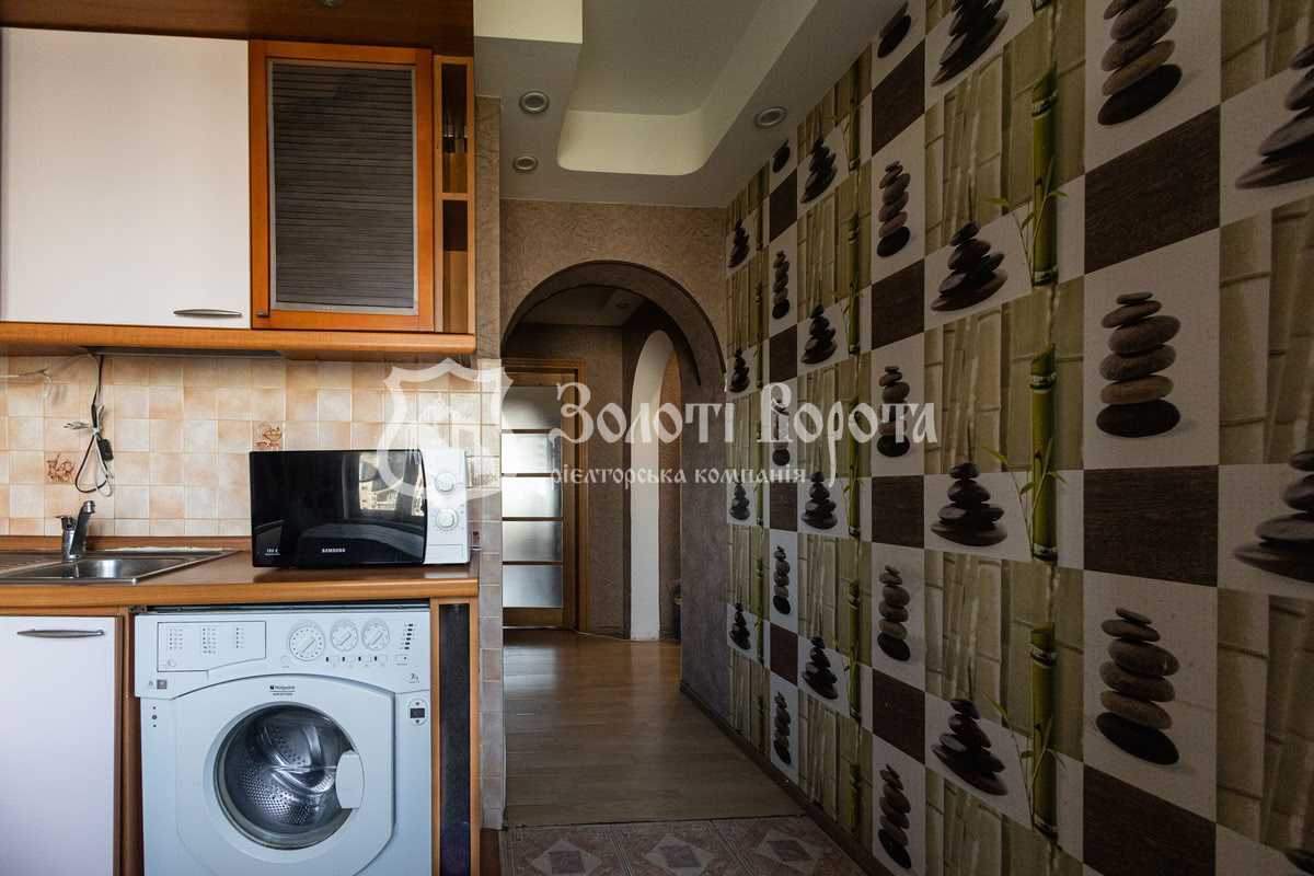 Продажа 2-комнатной квартиры 52.5 м², Юрия Шумского ул., 8А