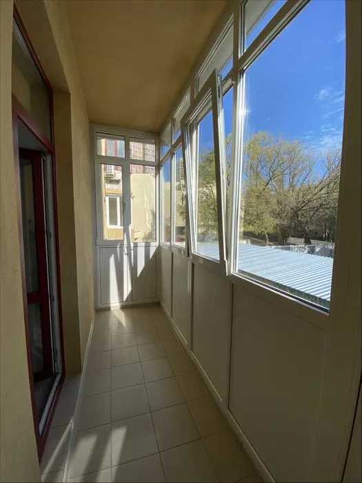 Аренда офиса 70 м², Евгения Коновальца ул., 36Е