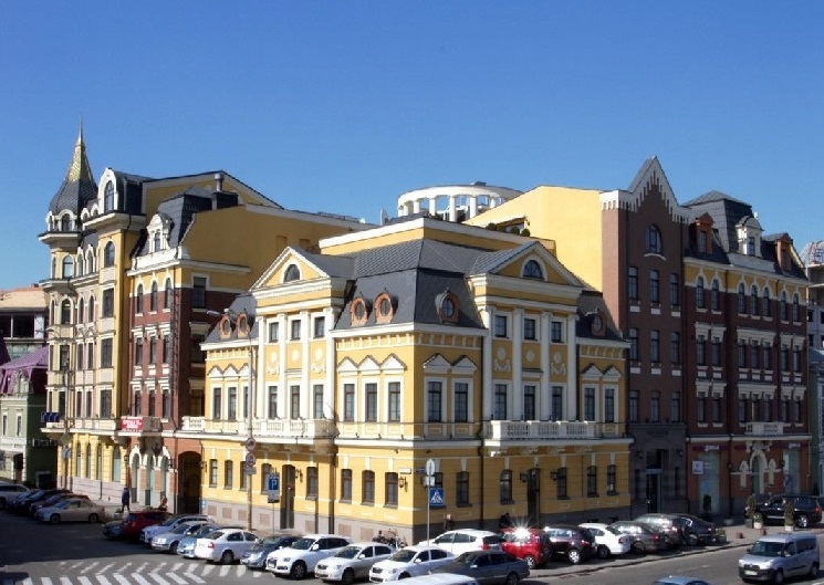 Оренда офісу 1100 м², Ігорівська вул.