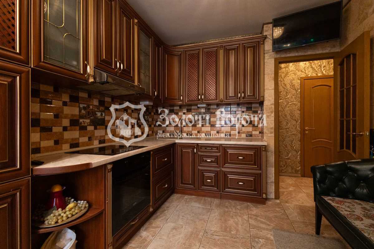 Продажа 2-комнатной квартиры 55.6 м², Гетьманская ул., 9