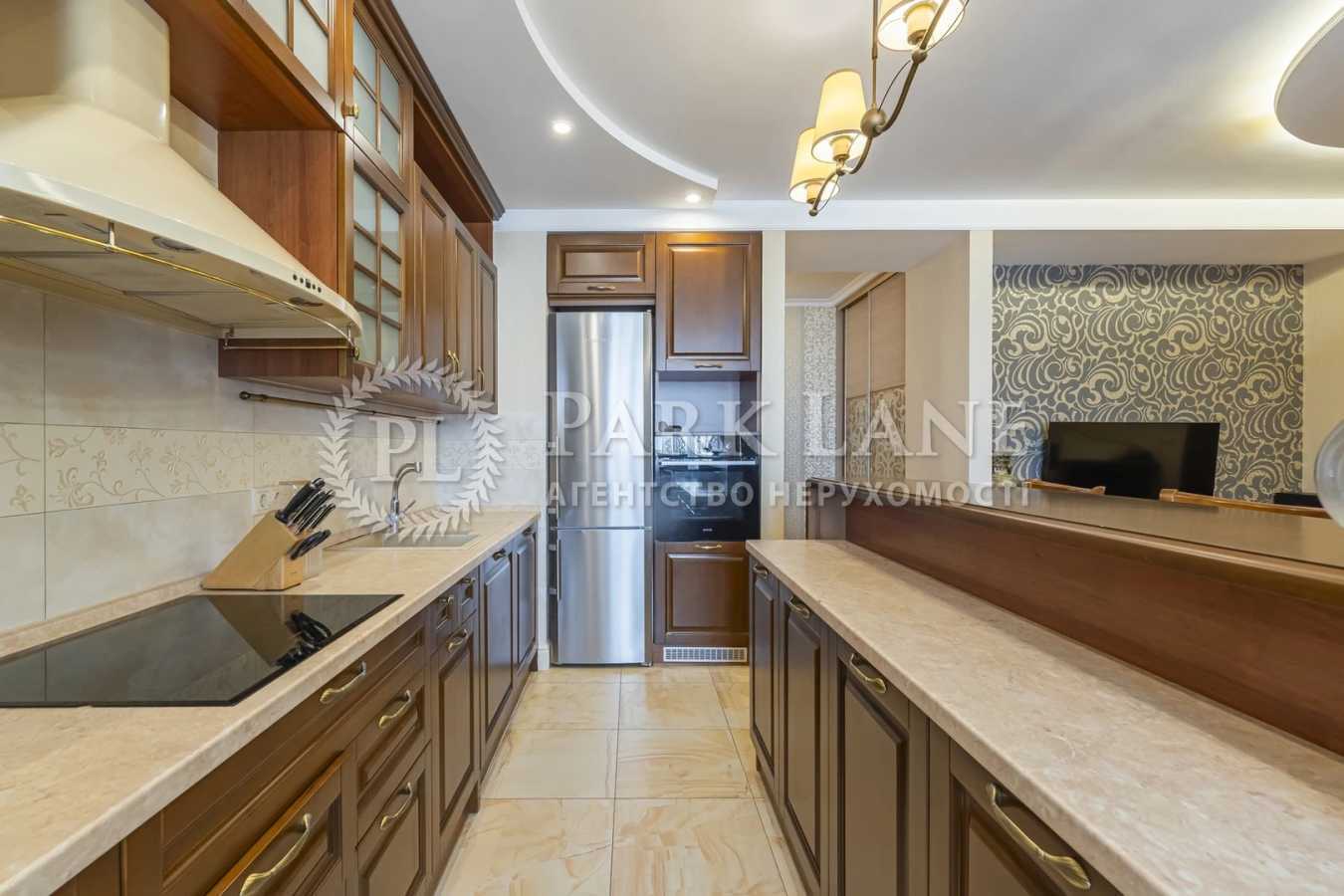 Продажа 2-комнатной квартиры 96 м², Николая Бажана просп., 1М