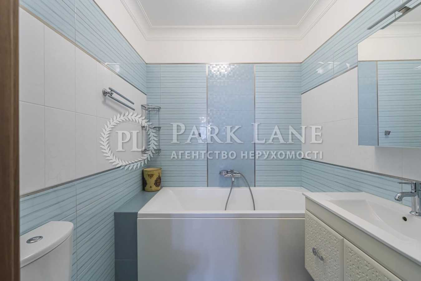 Продажа 2-комнатной квартиры 96 м², Николая Бажана просп., 1М