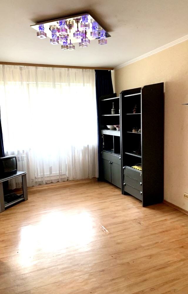 Продажа 1-комнатной квартиры 33 м², Люстдорфская дор.