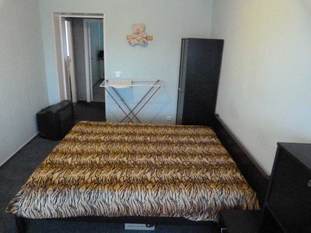 Аренда 3-комнатной квартиры 65 м², Берестейский, 20