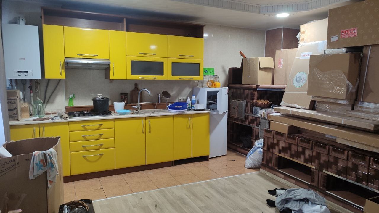 Продаж будинку 320 м²