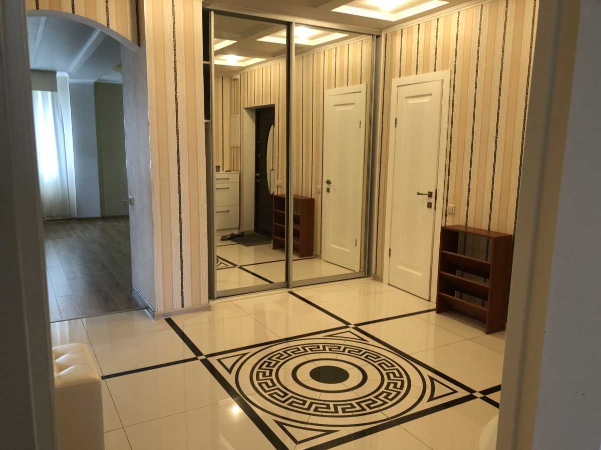 Оренда 3-кімнатної квартири 121.7 м², Петра Григоренка просп., 23