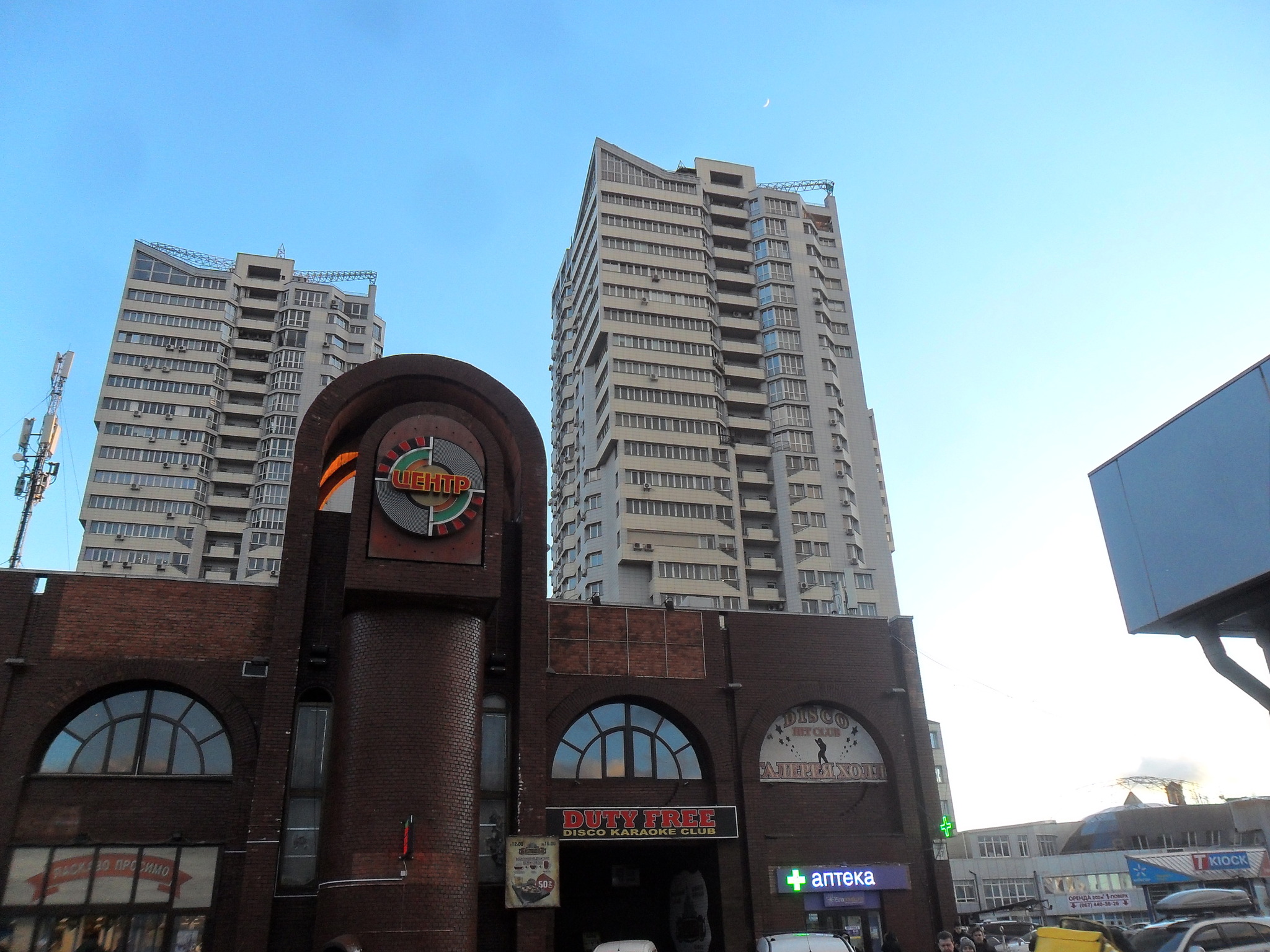 Оренда 2-кімнатної квартири 61 м², Київська вул., Соломенский район, ул. Вадима Гетьмана, 1в