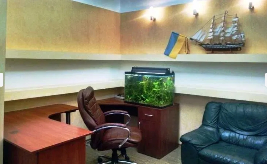 Аренда офиса 120 м², Дунаева пер.