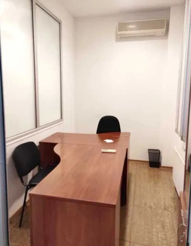 Аренда офиса 120 м², Дунаева пер.