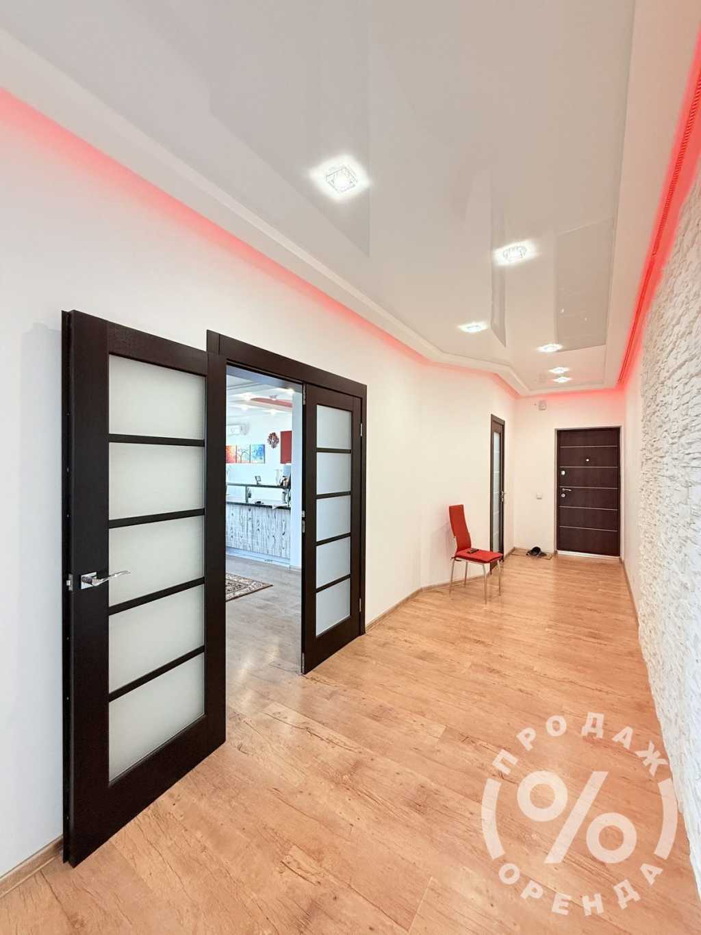 Продажа 3-комнатной квартиры 106 м², Юрия Шумского ул., 5