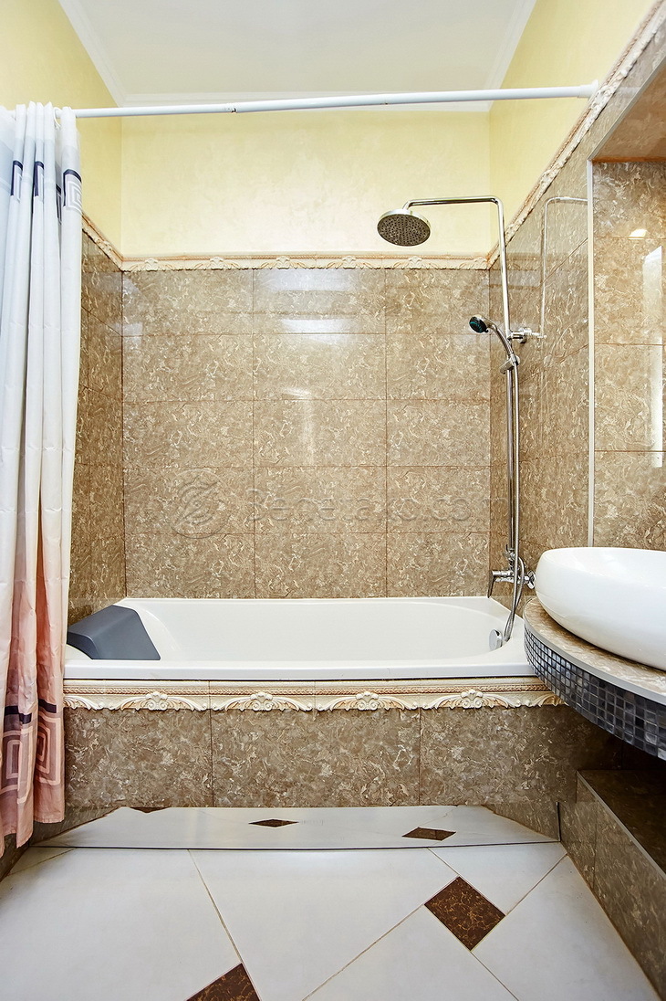 Оренда 4-кімнатної квартири 130 м², Французский бул., 54/23