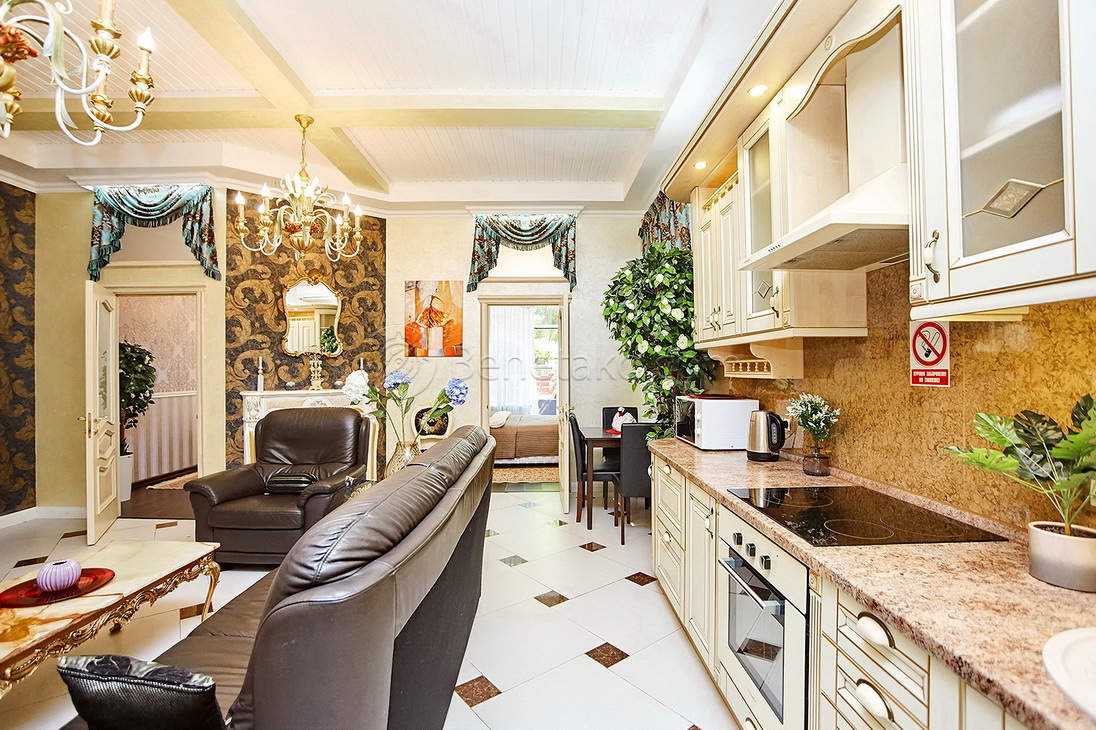 Оренда 4-кімнатної квартири 130 м², Французский бул., 54/23