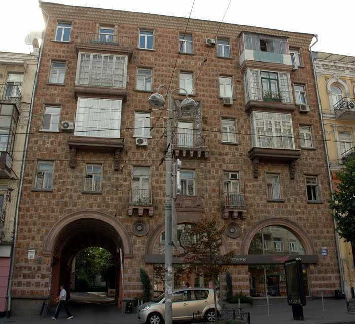 Оренда 3-кімнатної квартири 125 м², Велика Васильківська вул., 36