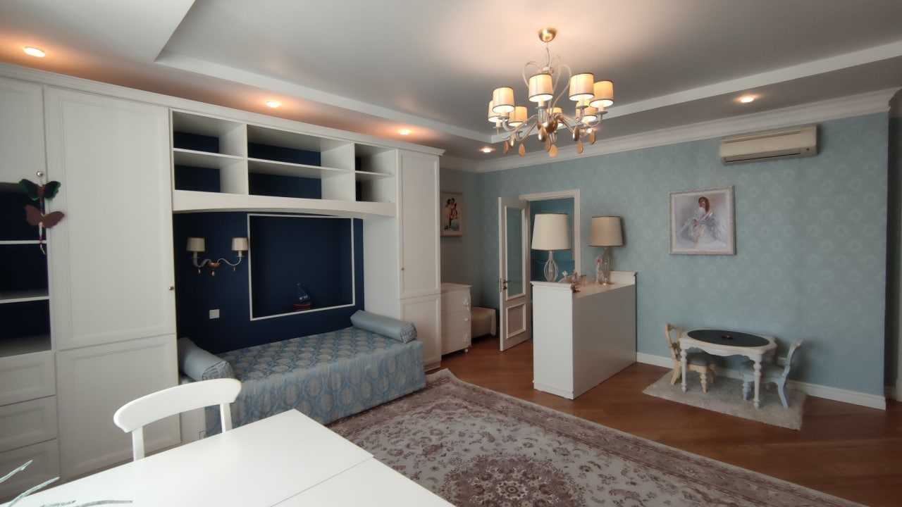 Аренда 3-комнатной квартиры 157 м², Евгения Коновальца ул., 44А