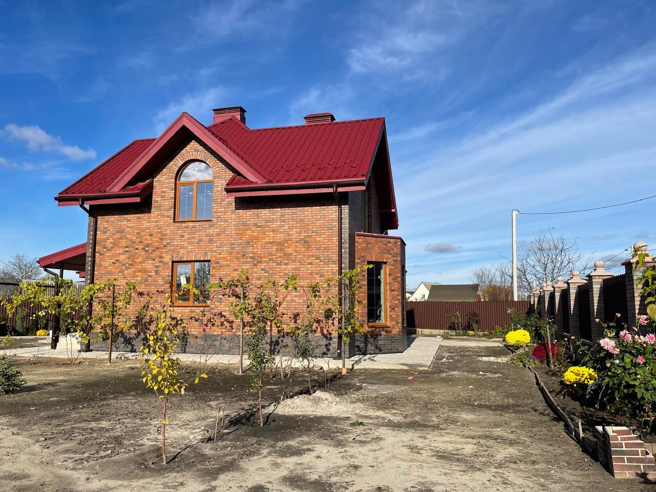 Продажа дома 234 м², Яцютивка ул.