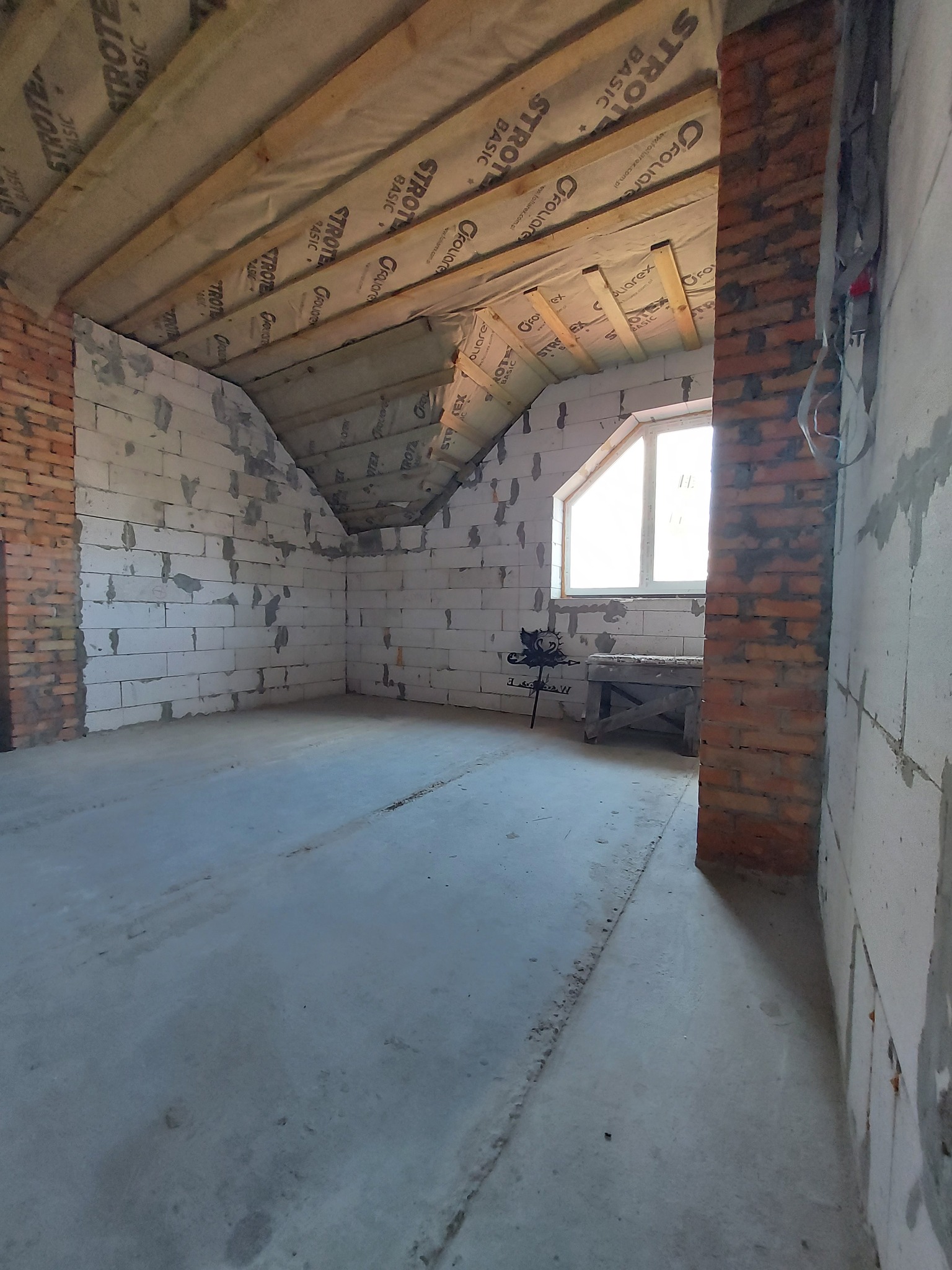 Продажа дома 234 м², Яцютивка ул.