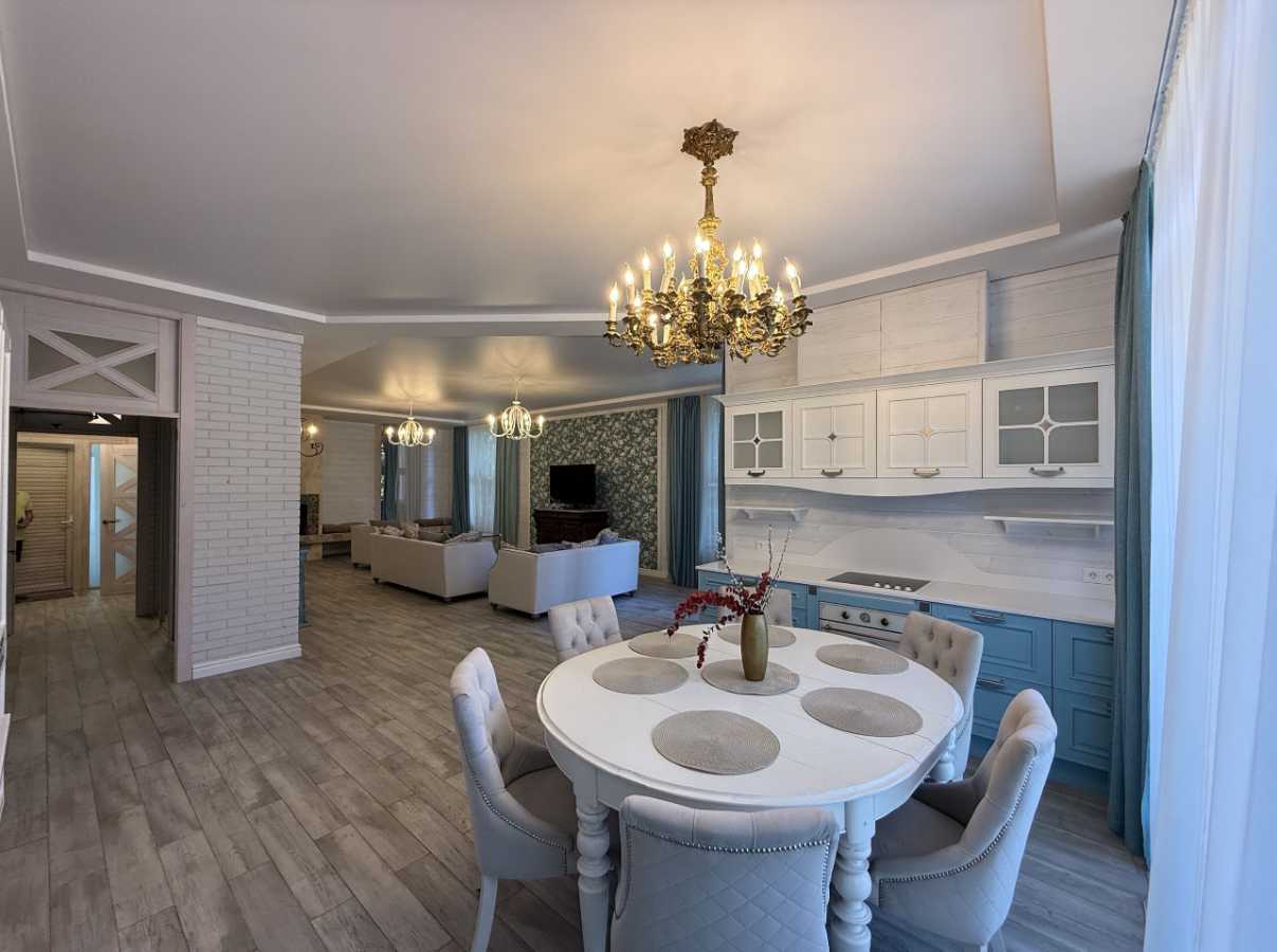 Аренда дома 300 м², Лісова