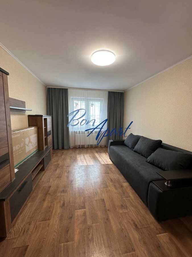 Продажа 1-комнатной квартиры 48.3 м², Коноплянская ул., 22А