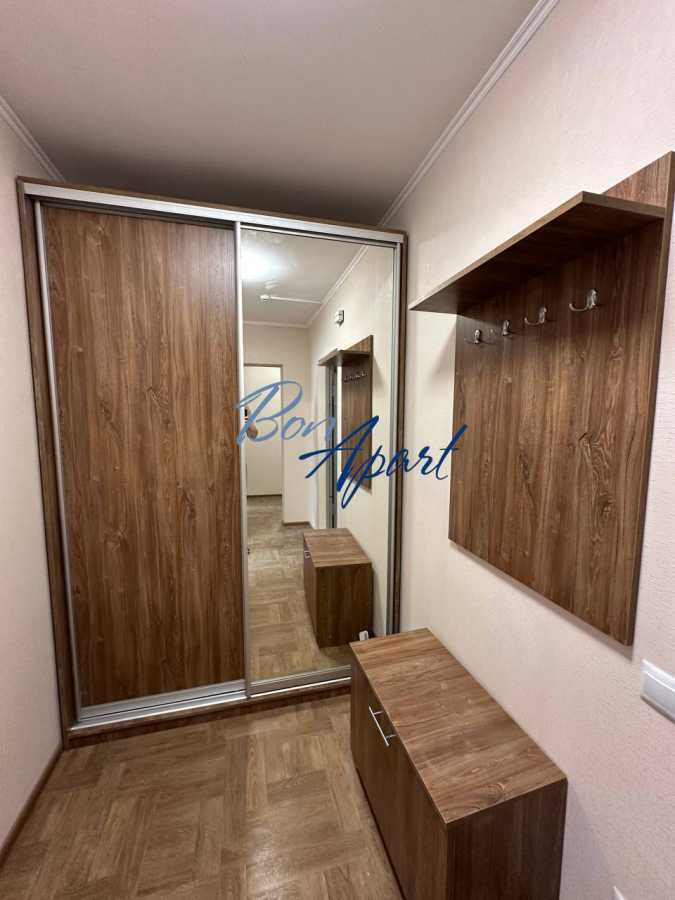 Продажа 1-комнатной квартиры 48.3 м², Коноплянская ул., 22А