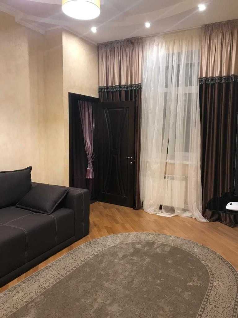 Аренда 2-комнатной квартиры 65 м², Симона Петлюры ул., 8