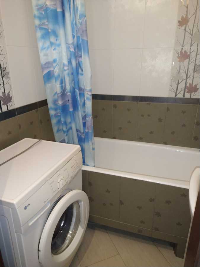 Аренда 2-комнатной квартиры 47 м², Академика Курчатова ул.