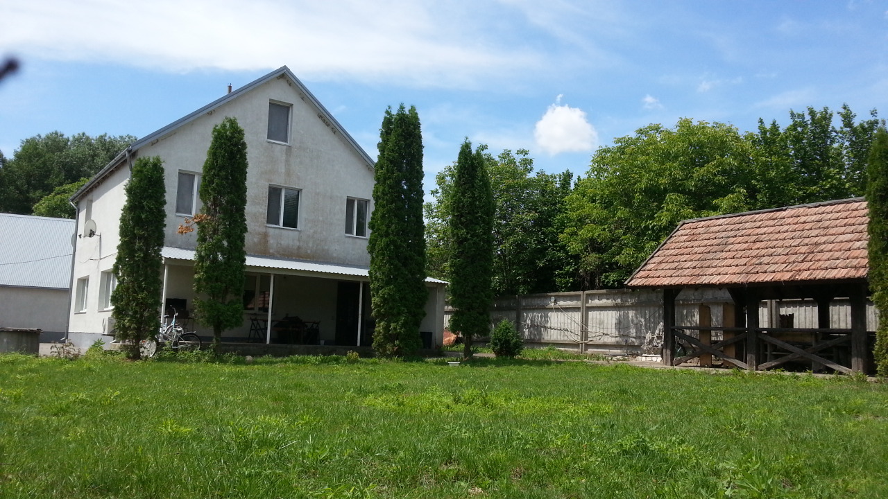 Продаж будинку 202 м²