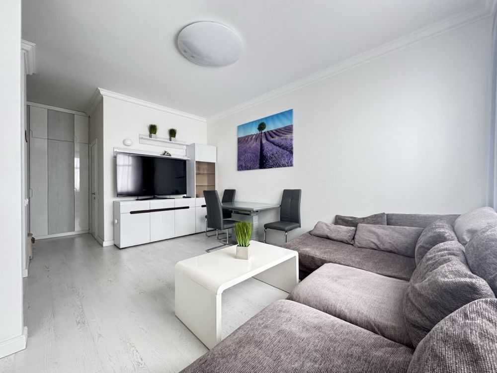 Продажа 1-комнатной квартиры 42.8 м², Василия Тютюнника ул., 51/1А