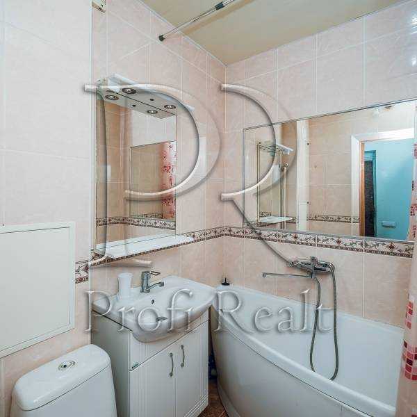 Продажа 1-комнатной квартиры 31 м², Ольжича ул., 27/22