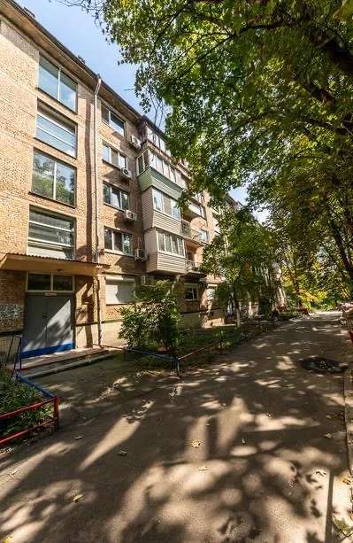 Продажа 2-комнатной квартиры 47 м², Неманская ул., 2