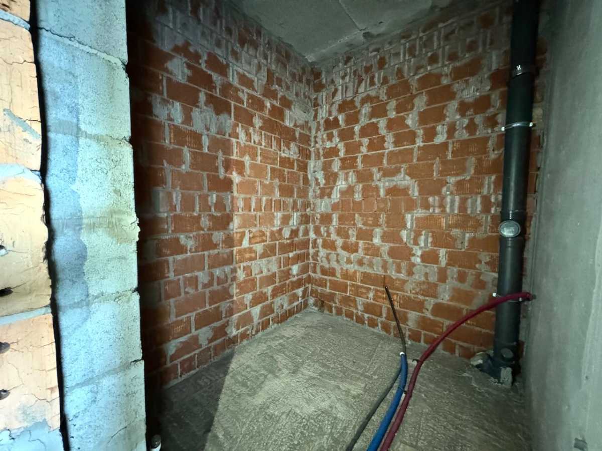 Продаж 1-кімнатної квартири 27 м², Академіка Глушкова просп., 42