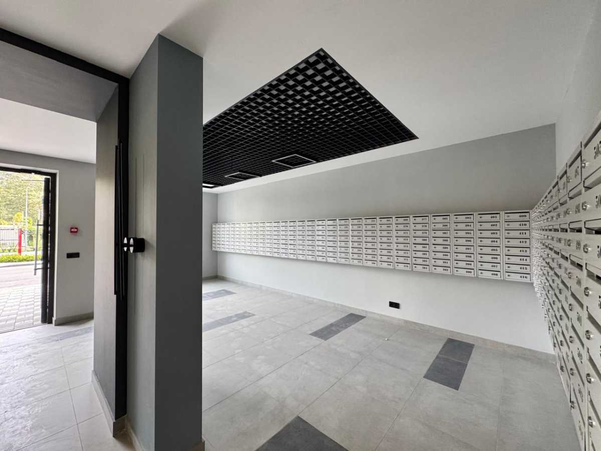 Продаж 1-кімнатної квартири 27 м², Академіка Глушкова просп., 42